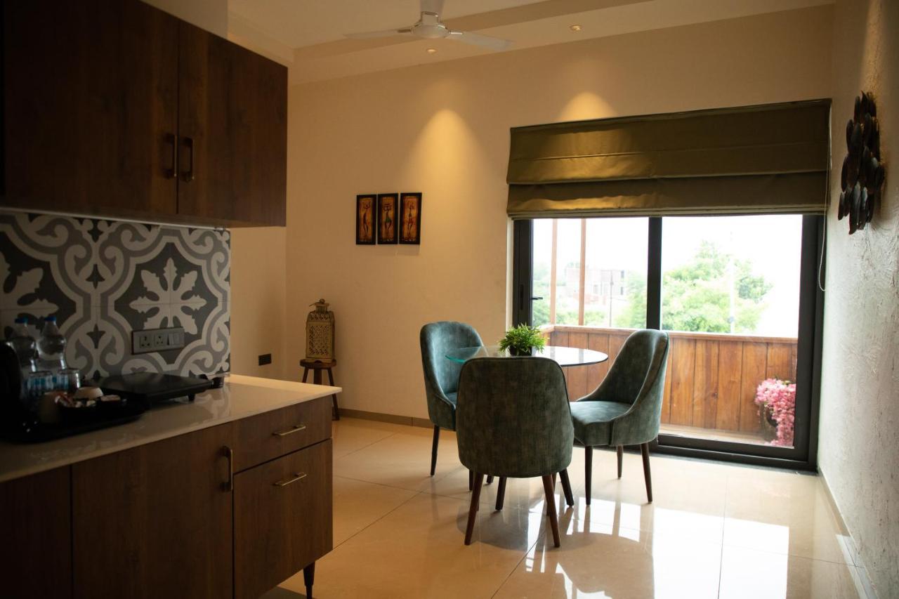 Palm Villas Amritsar Bagian luar foto